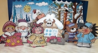 Настольный кукольный театр для постановки сказочной пьесы «Дуся –Ягуся и мелкие пакости»